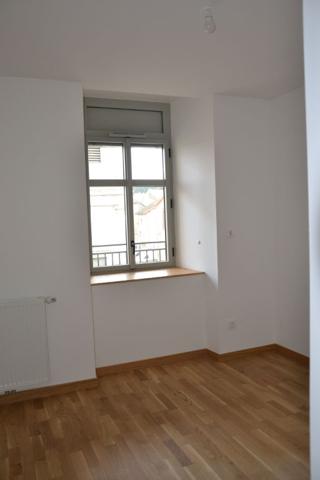 Appartement T3 de 77.10 m² avec ascenseur dans le centre ville d'Yssingeaux