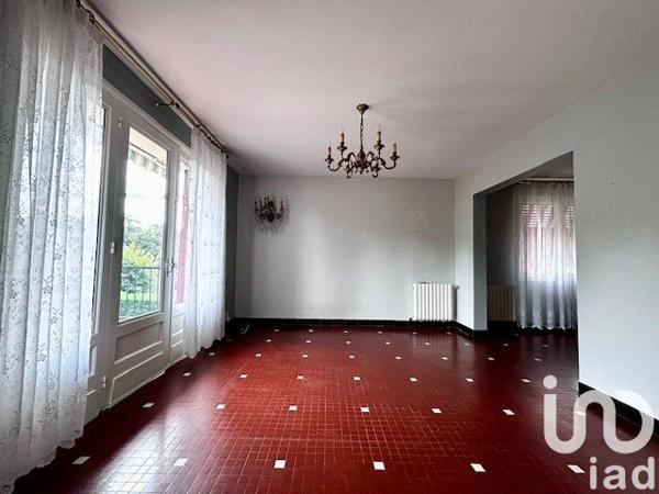 Maison traditionnelle 4 pièces de 82 m² à Bretagne-de-Marsan (40280)