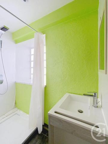 Maison à vendre  2 pièces - 29 m 2   LE PUY EN VELAY  - 43