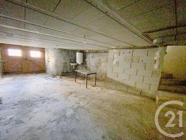 Maison à vendre  2 pièces - 29 m 2   LE PUY EN VELAY  - 43