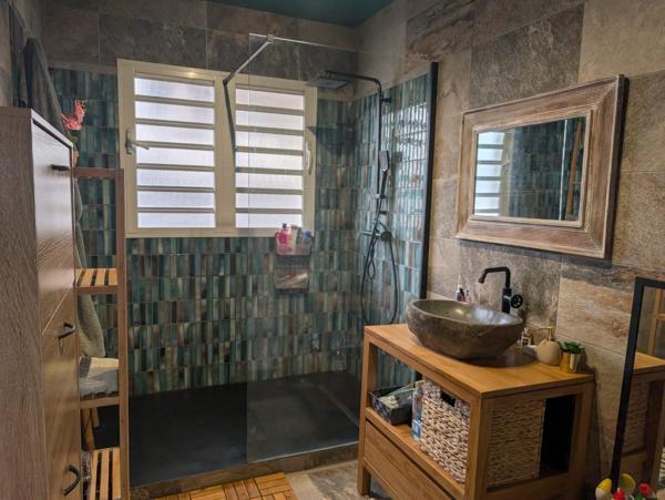 Maison T3 de plain-pied rénovée – Ligne des Bambous, Saint-Pierre – 275 000 € HAI