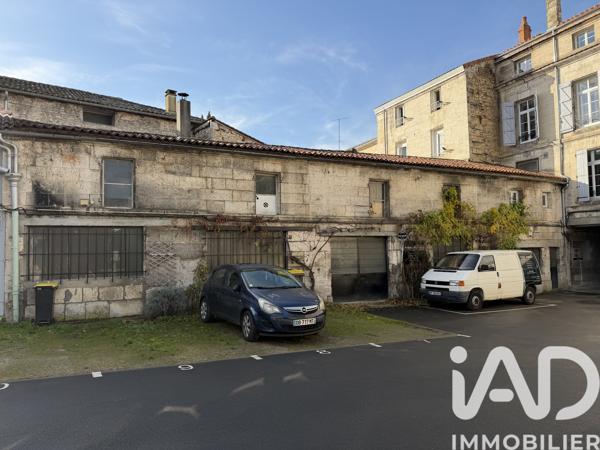 Immeuble à vendre 250 m² Angoulême