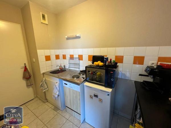 Appartement à louer 2 pièces 48.32m² Le Mans (72000)