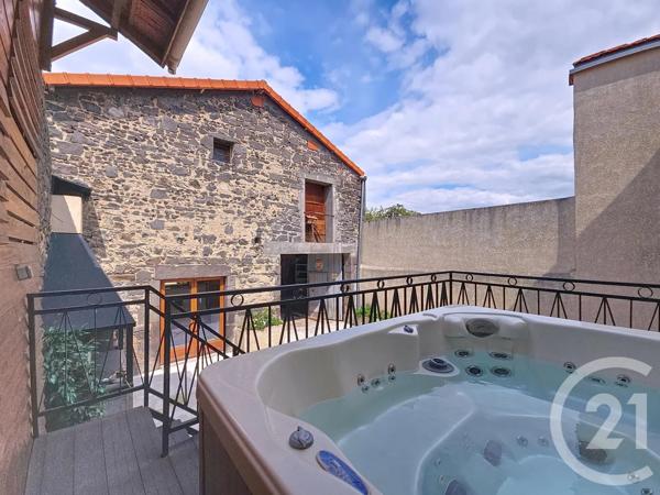 Maison à vendre  7 pièces - 188 m 2   CHATEL GUYON  - 63