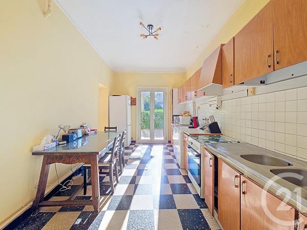 Maison à vendre  6 pièces - 188,55 m2 MARSEILLE - 13008