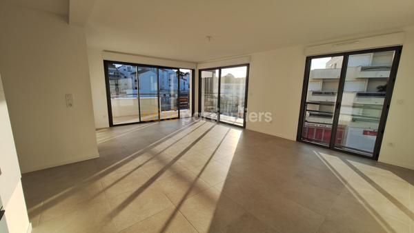 Vente Appartement75,82 m² - 4 Pièces - LES MATHES (17570)