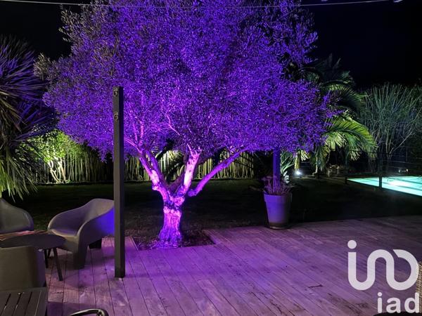 Maison traditionnelle 7 pièces de 240 m² à Mornac-sur-Seudre (17113)