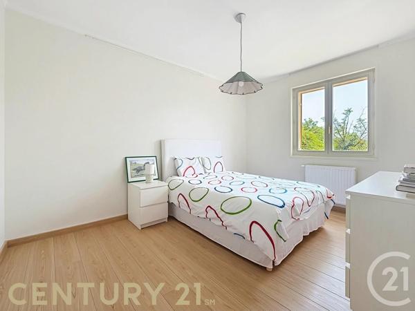 Maison à vendre  5 pièces - 200 m 2   SATHONAY CAMP  - 69