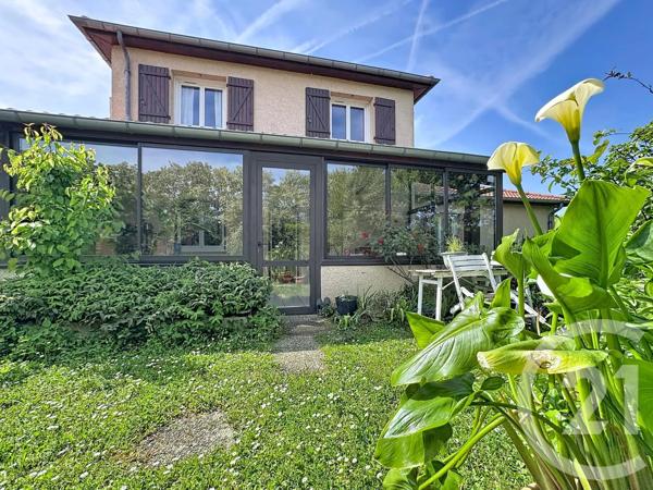 Maison à vendre  5 pièces - 200 m 2   SATHONAY CAMP  - 69