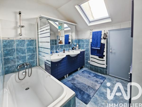 Maison à vendre 5 pièces 121 m² Breuillet