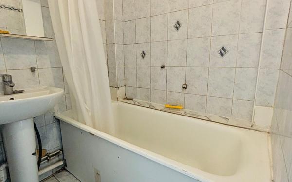 Appartement à vendre    4 pièces • 62 m2 Garges-lès-Gonesse