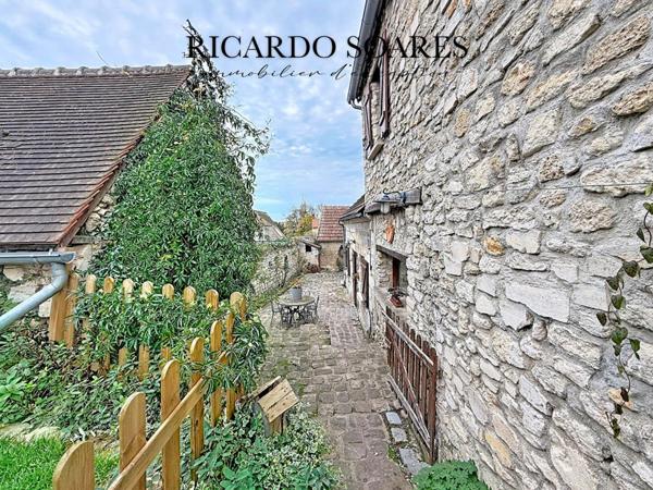 60700 PONTPOINT / LONGÈRE EN PIERRES 126m² / 4 CHAMBRES / TERRAIN 2995m²