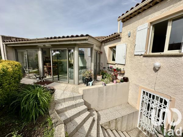 Maison 5 pièces de 137 m² à Pertuis (84120)