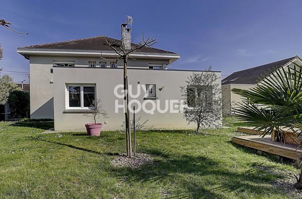 MAISON À VENDRE DE 6 PIÈCES DE 130,00 M²