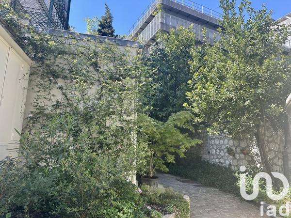 Appartement 4 pièces de 87 m² à Paris (75014)