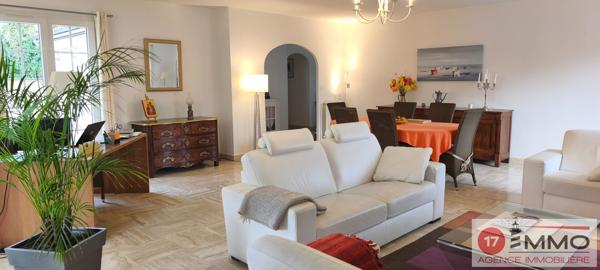 Maison 5 pièce(s) 142 m2 – Piscine – Sous-Sol – Croix Chapeau