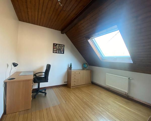 Maison - 7 pièces - 151 m²