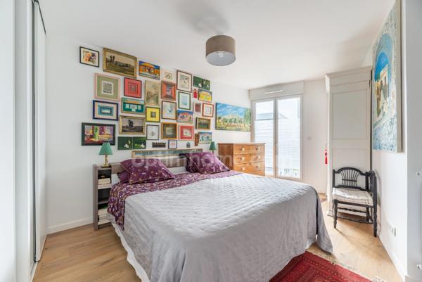 NANTES EST 44300 - NANTES ERDRE - PENTHOUSE D’EXCEPTION - TERRASSE - JARDIN - VUE DEGAGEE - SANS VIS A VIS - 2 PARKING - CAVE - DPE B 2024 - PMR