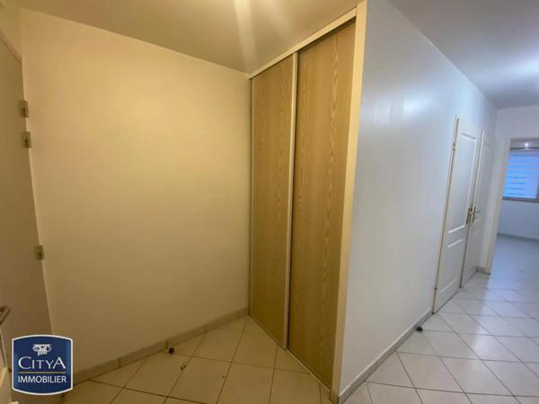 Appartement à louer 3 pièces 66.8m²