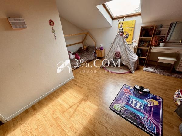 Maison 7 pièce(s) 4 chambre(s) 140 m²