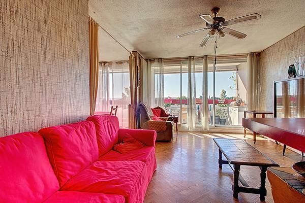 Appartement  a Vitrolles de 4 pieces  dans une residence bien entretenue!