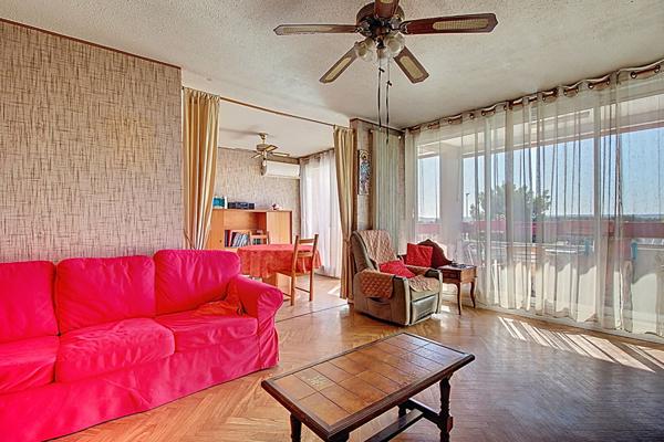 Appartement  a Vitrolles de 4 pieces  dans une residence bien entretenue!