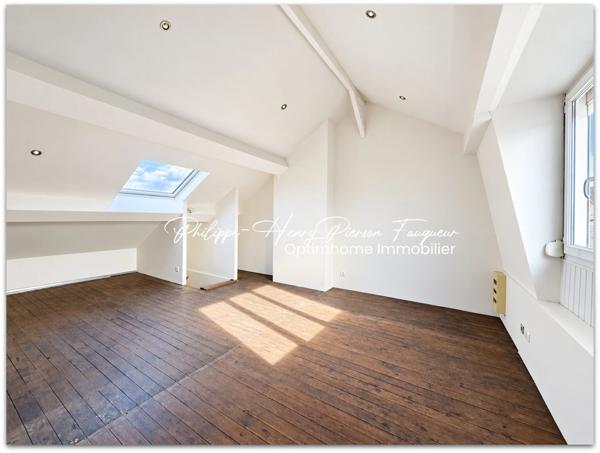 EN EXCLUSIVITÉ – WATTRELOS, SECTEUR SAINTE-THÉRÈSE – MAISON 1930, 3 CHAMBRES, JARDIN ET GARAGE  (59150)