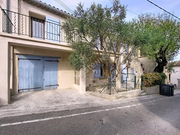 Maison familiale 117 m², 3 chambres, extérieur, tout à pied