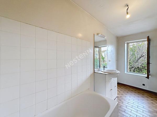 Maison familiale 117 m², 3 chambres, extérieur, tout à pied