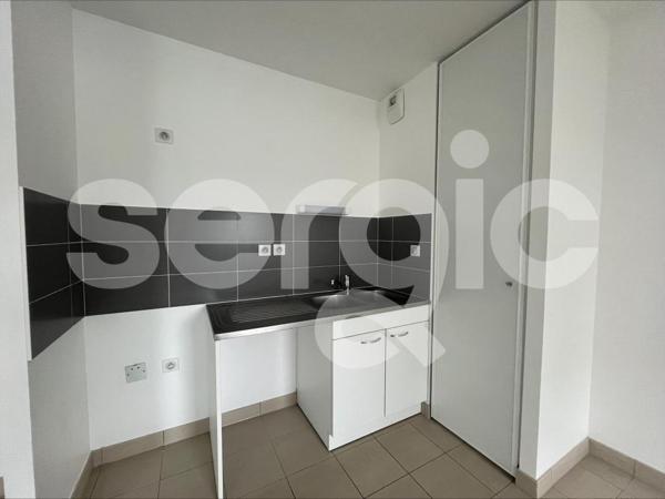 Location 3 Pieces 64 44100 Nantes 24 8012 01 0016