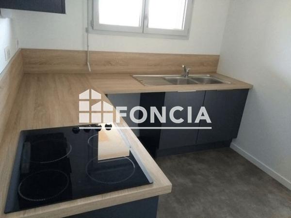 Location Appartement 4 pièces 106.8 m² - 69 RUE DE LA CHAMBRERIE Tours 37100