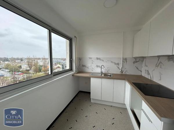 Appartement à louer 2 pièces 56.3m²