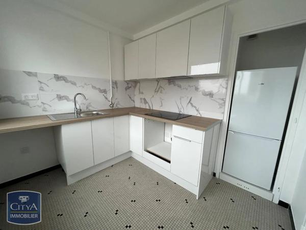 Appartement à louer 2 pièces 56.3m²