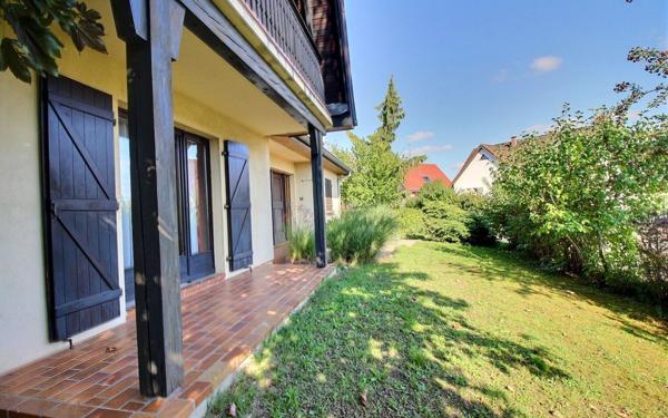 Maison à louer    6 pièces •  Andolsheim