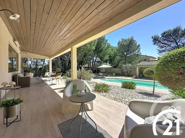 Maison à vendre  7 pièces - 185 m 2   CAVAILLON  - 84