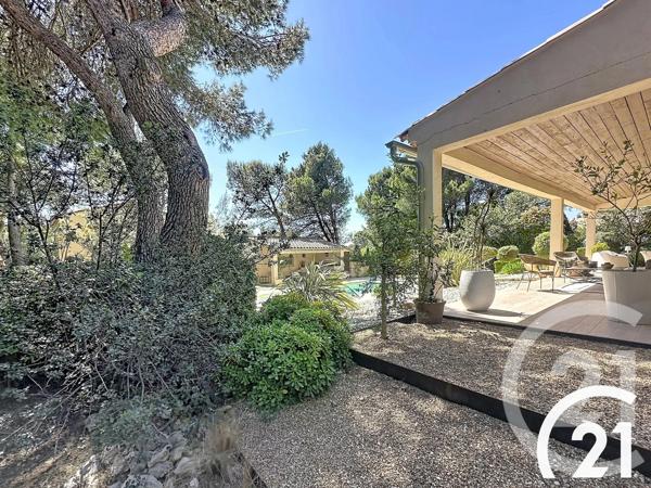 Maison à vendre  7 pièces - 185 m 2   CAVAILLON  - 84