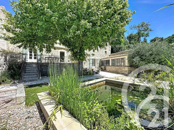 Maison à vendre  7 pièces - 185 m 2   CAVAILLON  - 84
