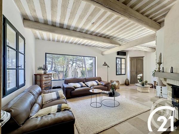 Maison à vendre  7 pièces - 185 m 2   CAVAILLON  - 84