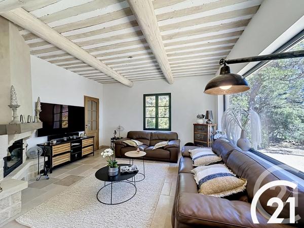 Maison à vendre  7 pièces - 185 m 2   CAVAILLON  - 84