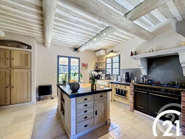 Maison à vendre  7 pièces - 185 m 2   CAVAILLON  - 84