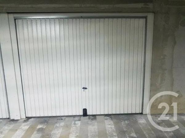 Parking à vendre  14,50 m 2   LA SEYNE SUR MER  - 83