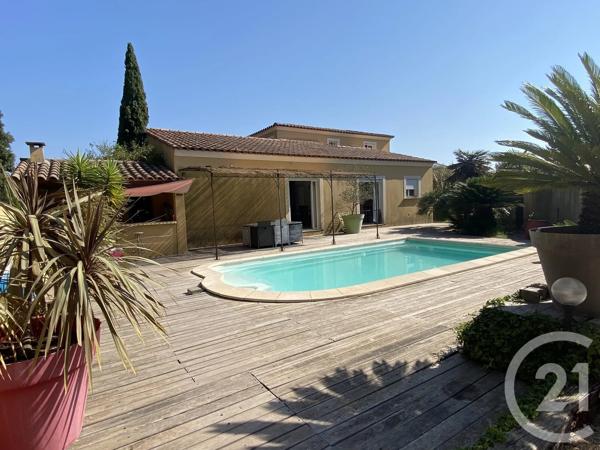 Maison à vendre  10 pièces - 225 m 2   OLLIOULES  - 83