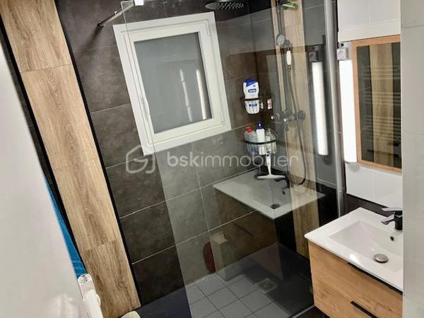 Maison traditionnelle de 146 m²