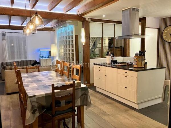 Maison traditionnelle de 146 m²