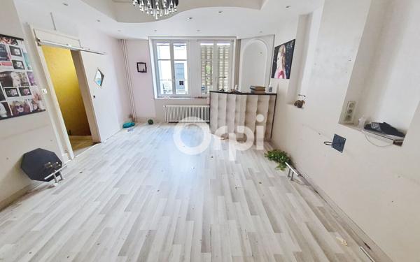 Maison à vendre    6 pièces • 240 m2 Nomeny