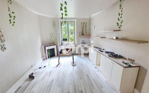 Maison à vendre    6 pièces • 240 m2 Nomeny