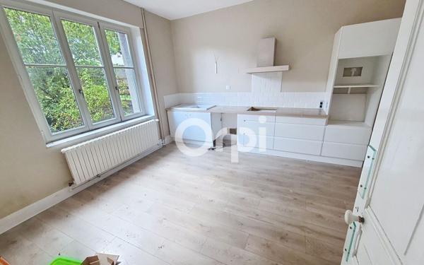 Maison à vendre    6 pièces • 240 m2 Nomeny