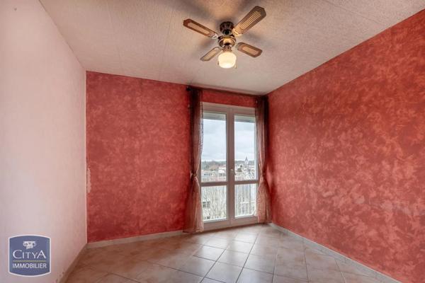 Appartement à louer 4 pièces 77.1m²