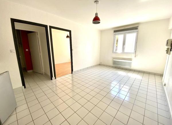 Achat 2 Pieces 33 80000 Amiens sts5933