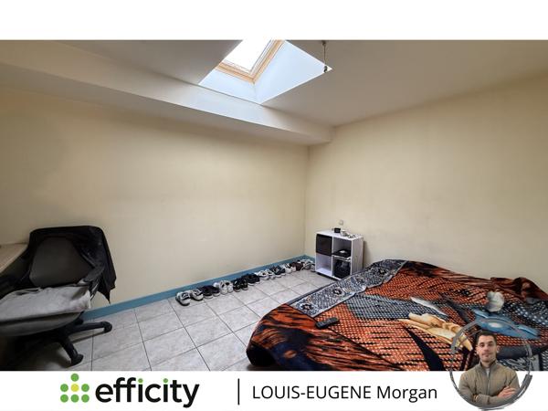 Immeuble 10 pièces - 150 m²